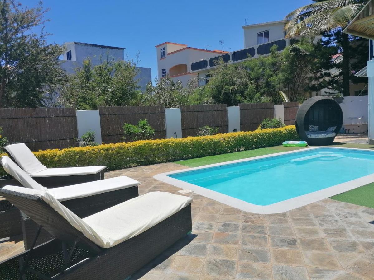 Villa Kayana Flic-en-Flacq Екстериор снимка