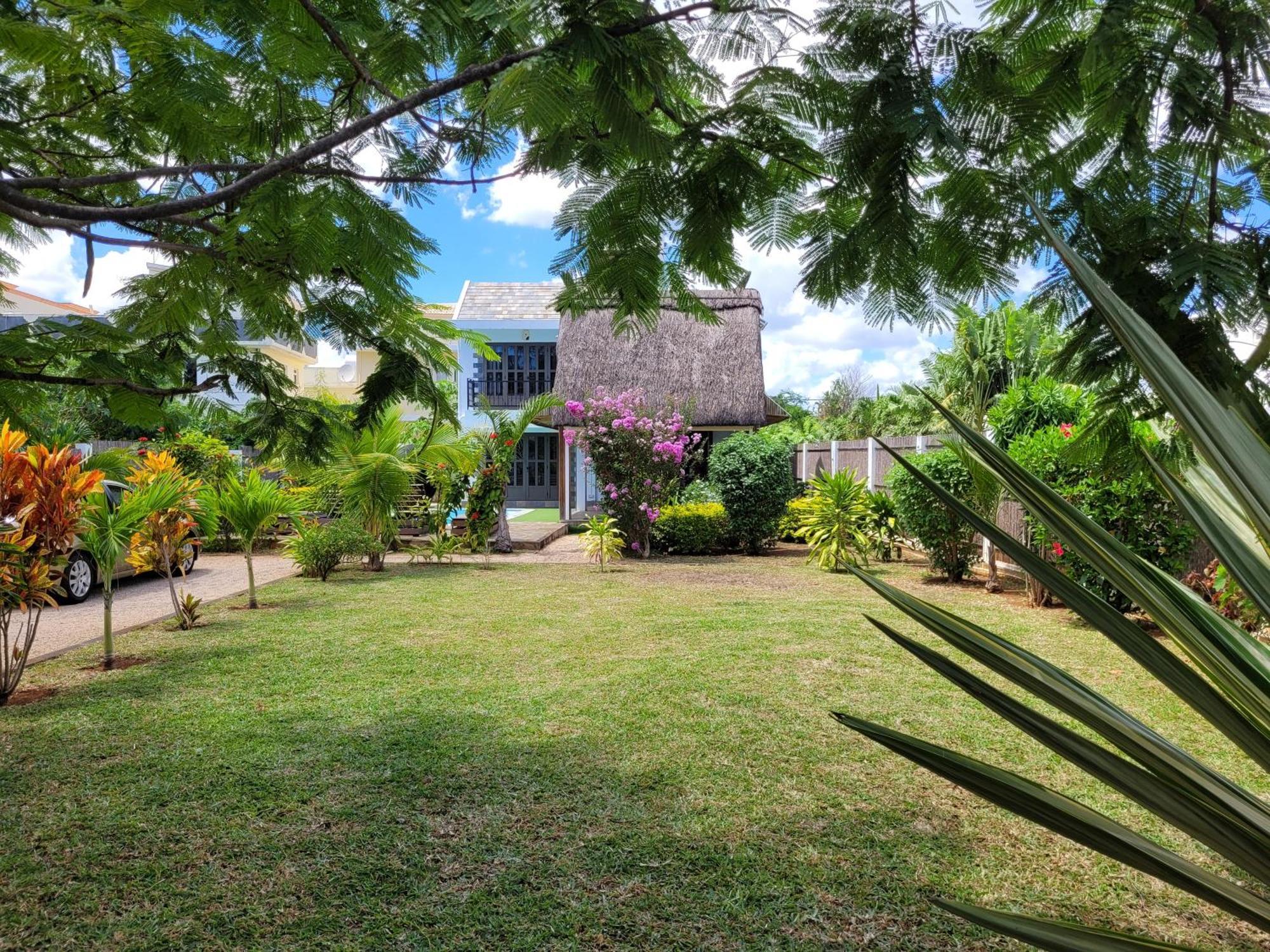Villa Kayana Flic-en-Flacq Екстериор снимка